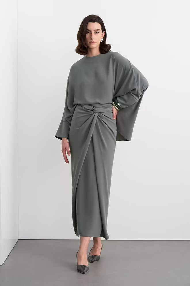 Slate Aura Drape Set