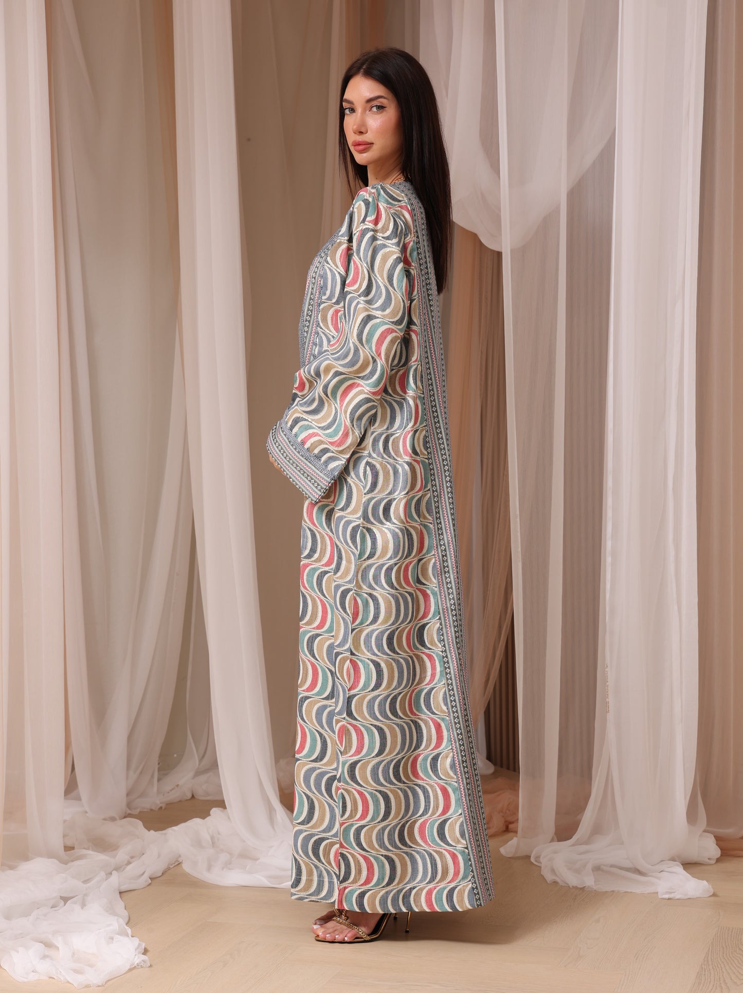 Rose Geometric Wave Kaftan