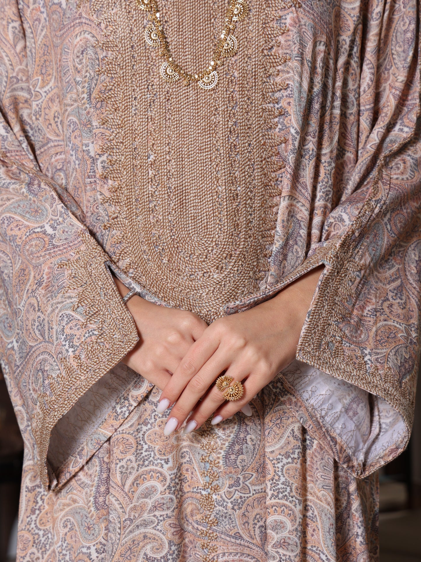 Sandstone Paisley Kaftan